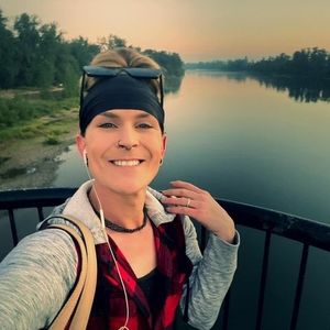 Meet your Posher, Travis